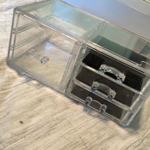 STACKABLE Acrylic Makeup display